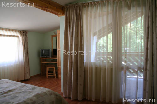 Shoky Hotel 8